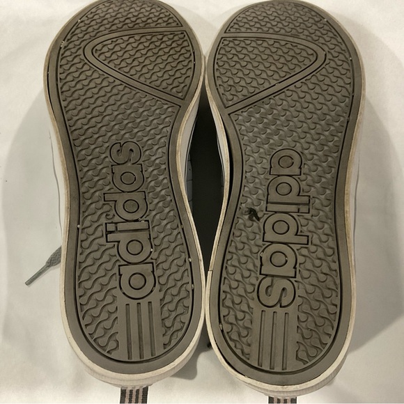 Adidas VS Pace 2.0 Women's Gray Leather Athletic Shoes - Picture 7 of 7